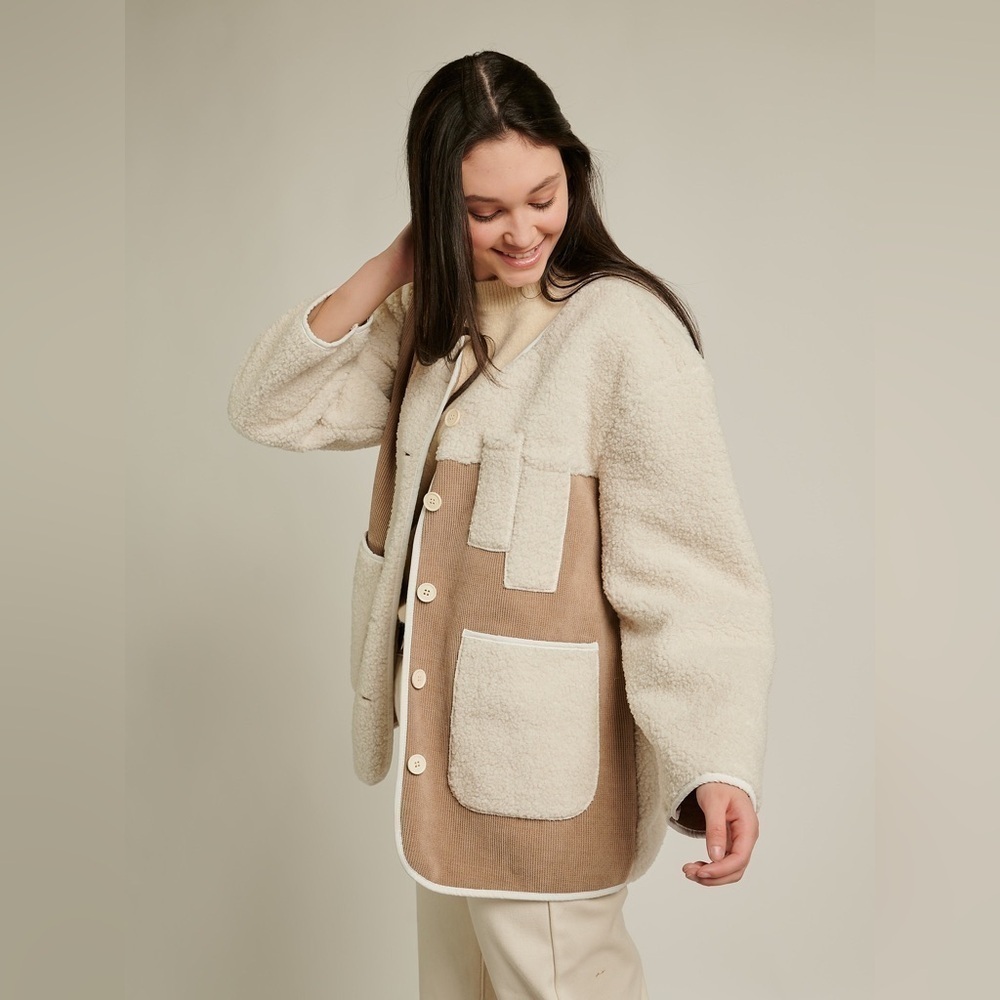 Little Mountain Vancouver Cordova Sherpa jacket in ivory - size large